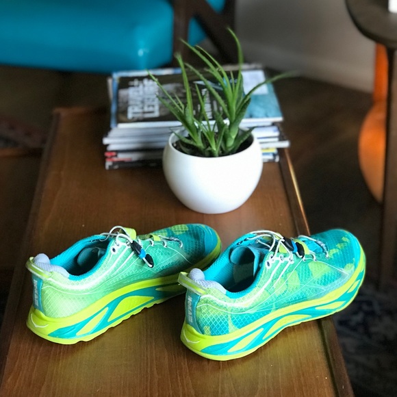 Hoka One One Running shoes - Picture 2 of 5